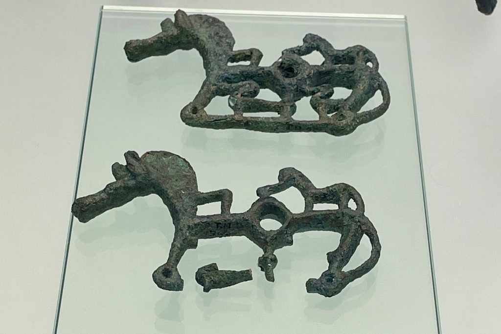 Cavalli in bronzo Verucchio museo archeologico